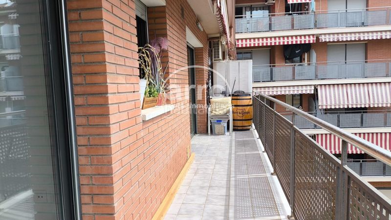 Foto fb013577-1fd2-4945-9f12-f18a54dcda57. Dúplex amb calefacció piscina a Calella