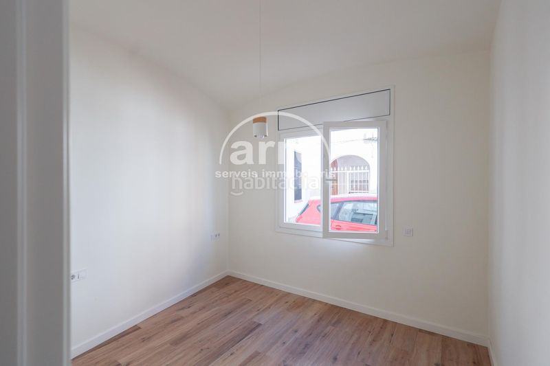 Foto a18b6ac2-e5c3-47cc-ad7d-f54c34a04fc8. Planta baixa a Centre-Nucli Antic Premià de Mar
