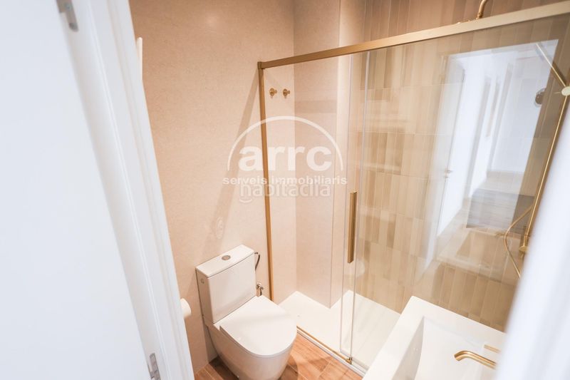 Foto d2db02c2-ba1a-4004-bec9-388f3c32b82a. Planta baixa a Centre-Nucli Antic Premià de Mar