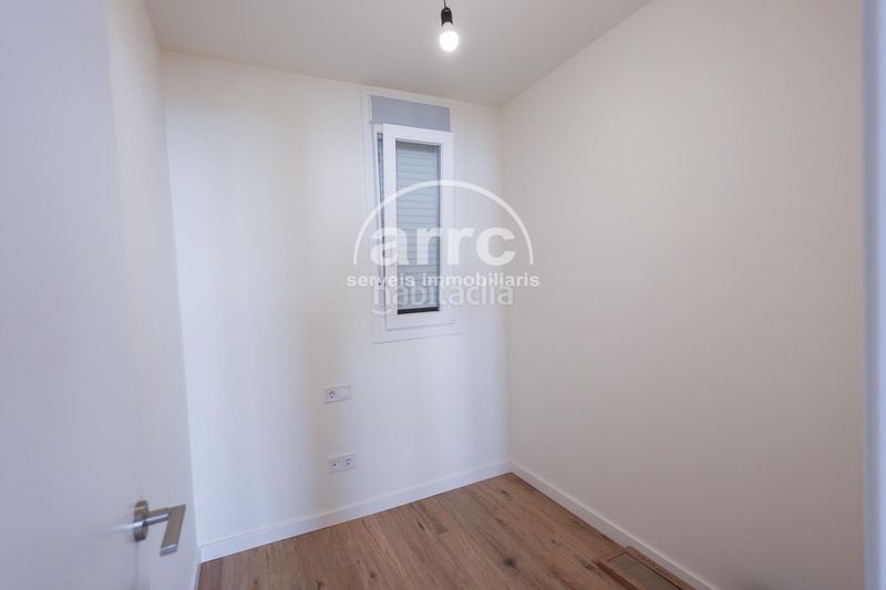 Foto d6b75a50-ba04-4735-a44d-f89f79ea9e45. Planta baixa a Centre-Nucli Antic Premià de Mar