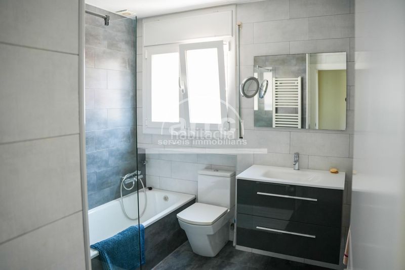 Foto c2468753-fe87-4d27-bbeb-26475abb6126. Casa amb calefacció aparcament a Cabrils