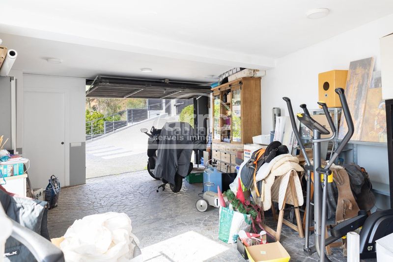 Foto 08f72a86-25d1-4851-a820-6a4624f88d50. Casa amb aparcament a Cabrils