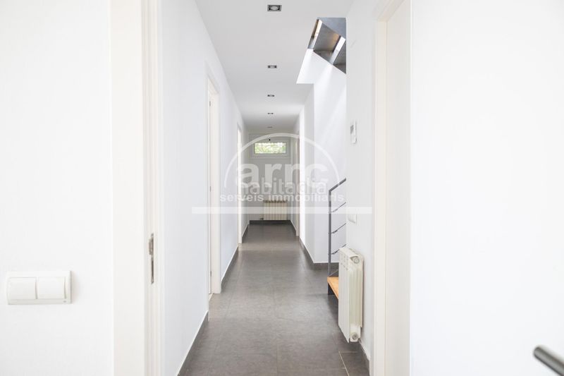 Foto 7fc4ae0a-a103-4617-b0e2-0a4091bba57a. Casa amb aparcament a Cabrils