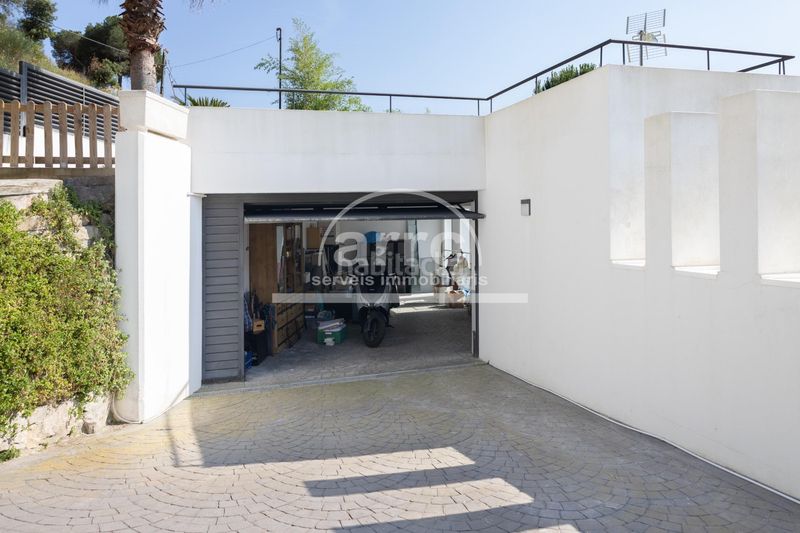Foto 8c7ae683-4ed8-44ef-ae0d-960a0a1d557e. Casa amb aparcament a Cabrils