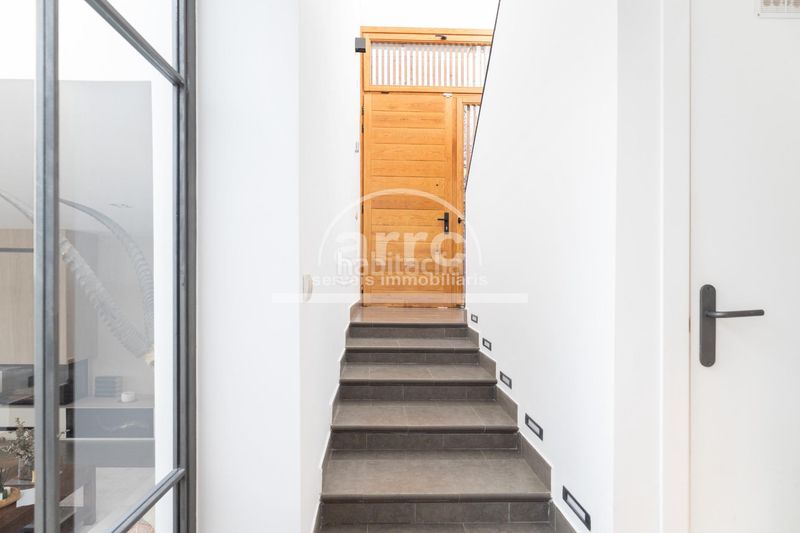 Foto cc7dbbec-7d53-4205-8609-8eb025496102. Casa amb aparcament a Cabrils