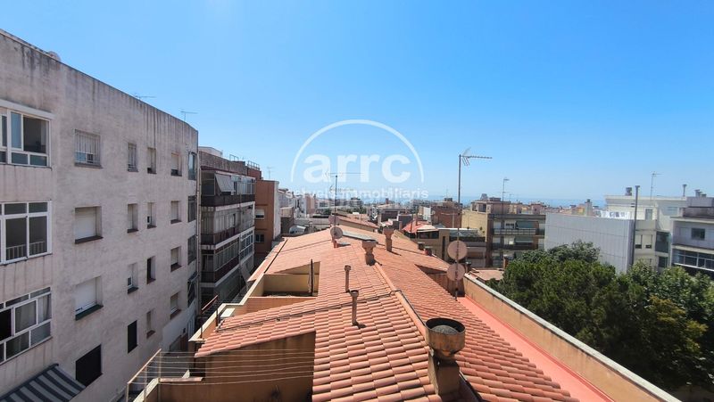 Foto 94e1a501-28b1-44af-a646-fcd2387d710a. Pis a Els Molins Mataró