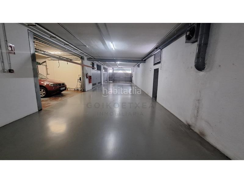 Foto 4a7224b5-7317-48fb-9660-c78b6cd7ff40. Casa preciosa villa con jardín en aranibar garaje en Irun