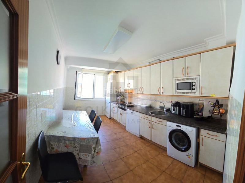 Foto 92752427-f164-4782-b3ec-937e45e75c94. Appartamento in Centro - Mendibil - Santiago Irun