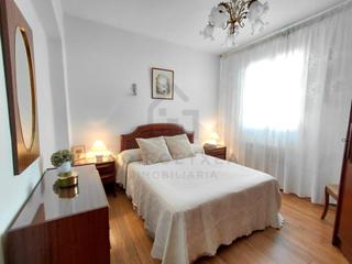 Appartement  N/a. Piso amplio y luminoso en anaka