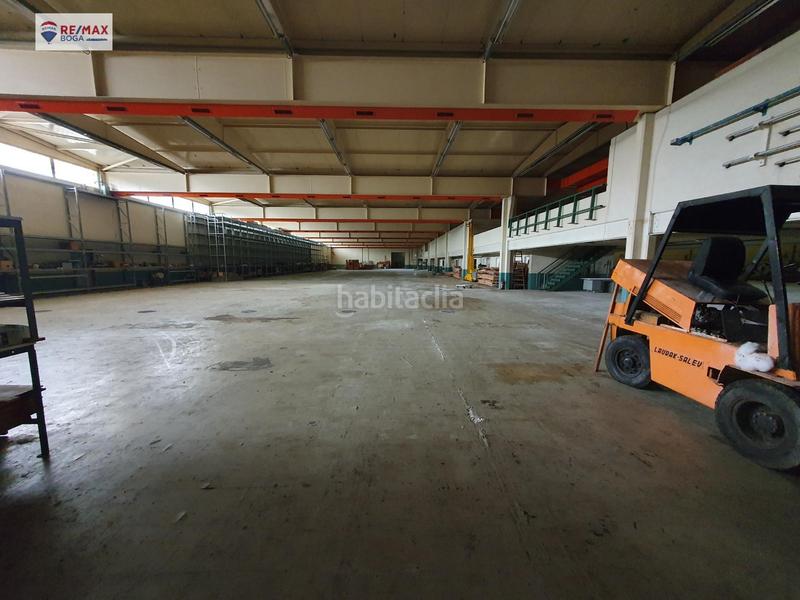 Foto 1602220c-5c46-4e33-a180-3cb5f95f59e0. Nau industrial a Sangüesa