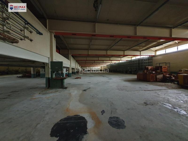 Foto 17d0ee0b-3f1f-47ac-9c57-580218263218. Nau industrial a Sangüesa