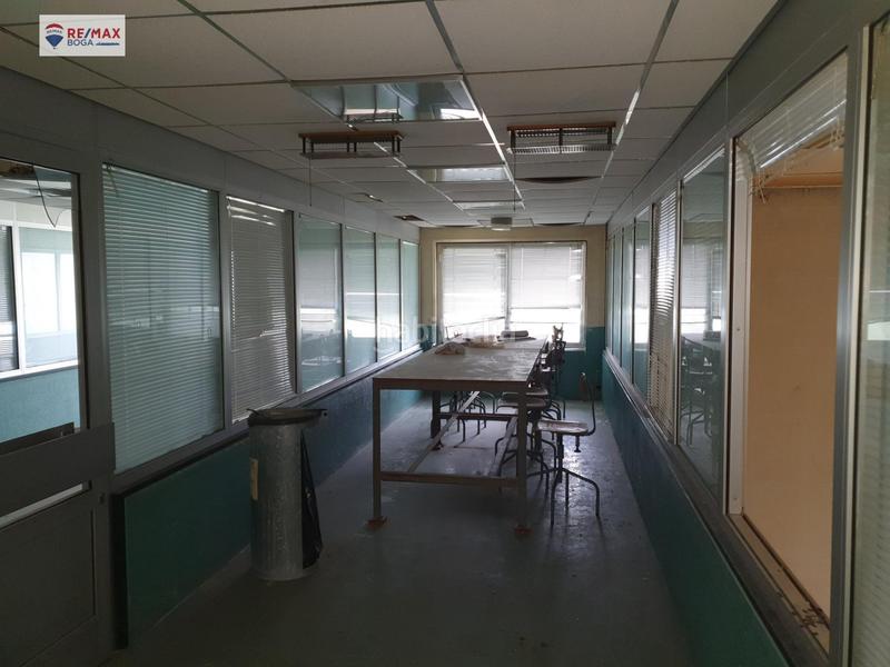 Foto 292a992a-da47-449c-8209-e06a669b5176. Nau industrial a Sangüesa