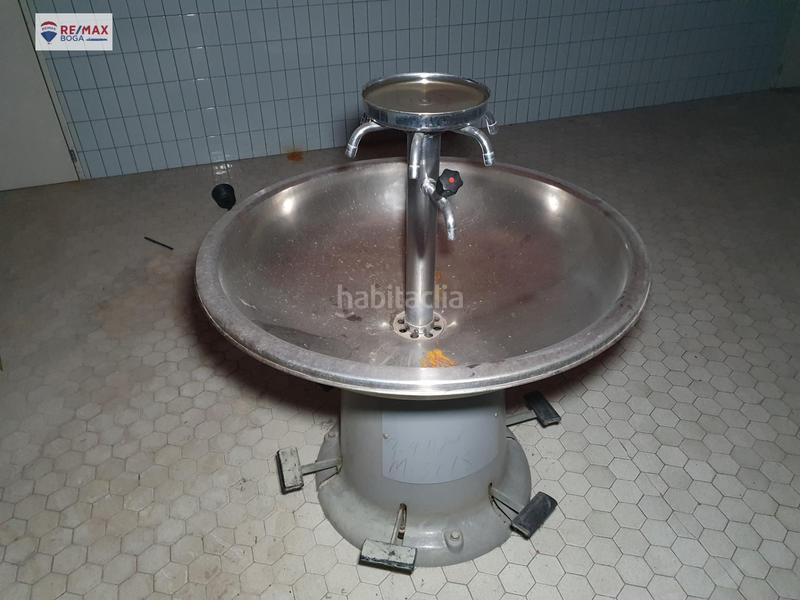 Foto 5c50094a-77ef-464f-a8f2-308899e4c8d5. Nau industrial a Sangüesa