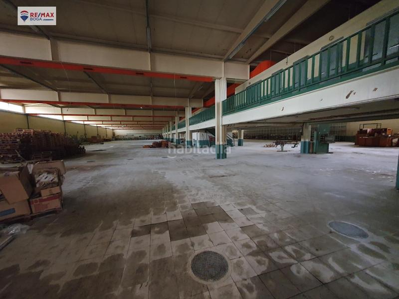 Foto b105ffec-86d4-4633-9916-d4dee4b15d7a. Nau industrial a Sangüesa