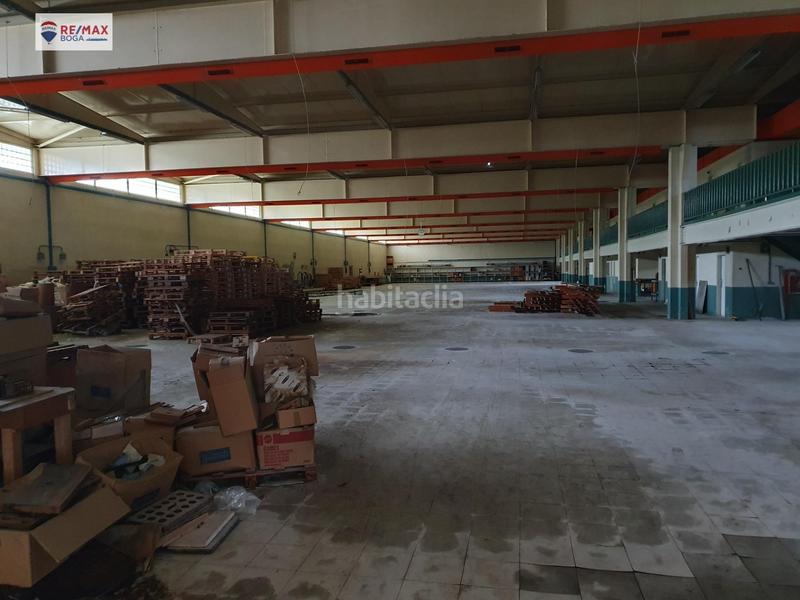 Foto be379b70-c29f-432c-a5de-476cf63eac5c. Nau industrial a Sangüesa