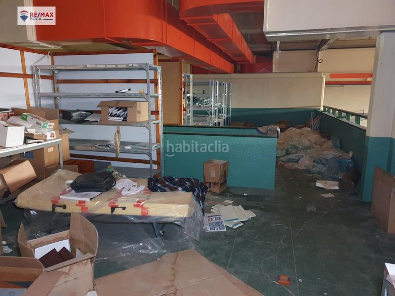 Foto f02fddda-b96d-4129-a903-080292c45698. Nau industrial a Sangüesa