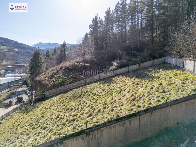Foto 17d01b9b-aa1a-4efc-8940-2730f69232e1. Casa amb calefacció aparcament a Legazpi