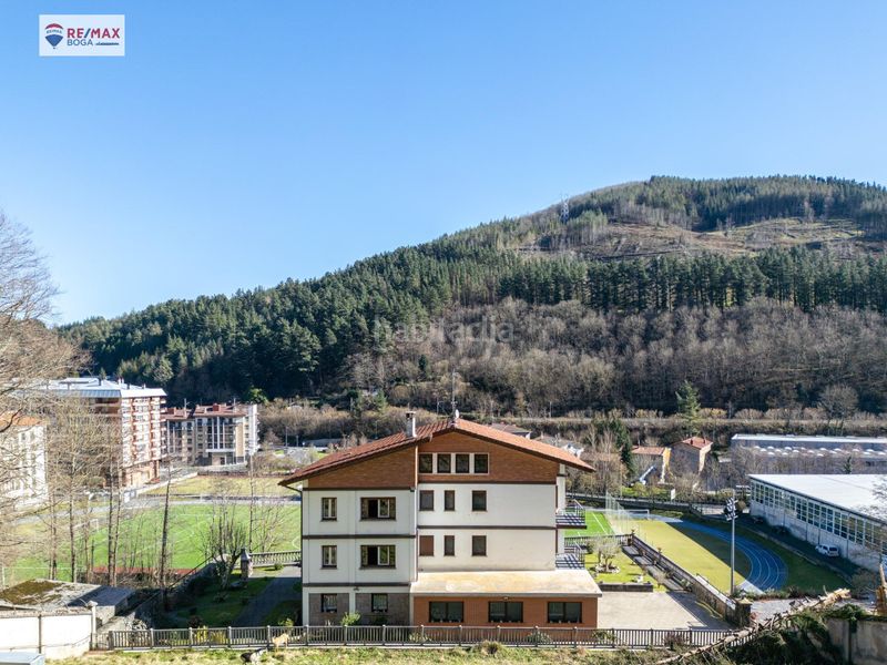 Foto 1b40a3c1-6a61-40b5-ba18-5027d69fb975. Casa amb calefacció aparcament a Legazpi