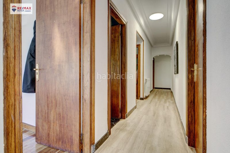 Foto 628f4b8d-a900-4708-890d-2b7a2534a95c. Casa amb calefacció aparcament a Legazpi