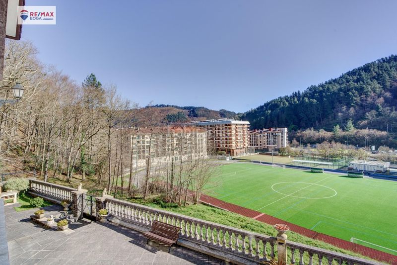 Foto e0978547-60c2-441b-8f53-3f413148e0f2. Casa amb calefacció aparcament a Legazpi