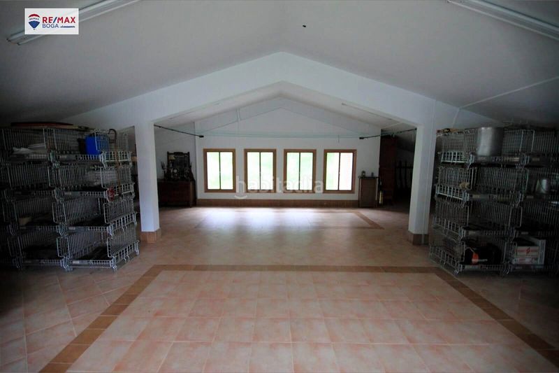 Foto f38b687b-1447-44bc-a6c3-fde8a0e46722. Casa amb calefacció aparcament a Legazpi