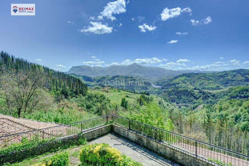 Foto 20908e4c-215c-453c-939e-567c59a59ae3. Casa amb aparcament a Tolosa