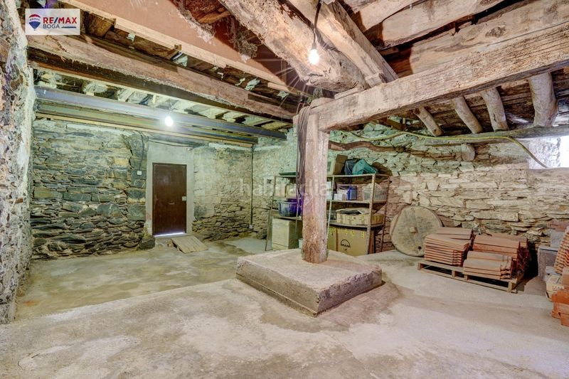 Foto bd831434-5d9c-4a4d-986a-544431e789f5. Casa amb aparcament a Tolosa