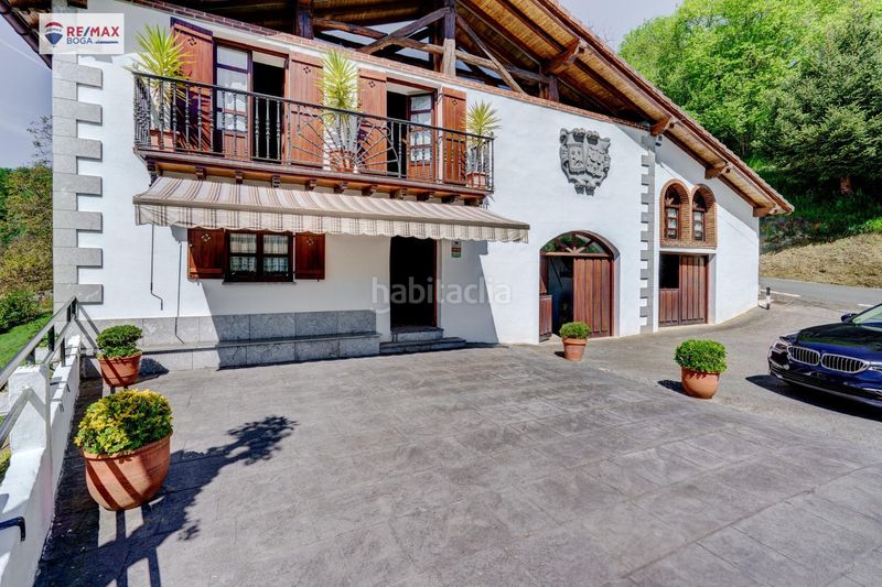 Foto 1d0b8058-d714-489a-b465-d16f49583b25. Casa amb calefacció aparcament a Tolosa