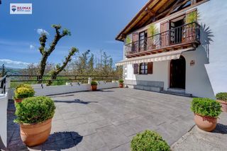 Maison à Tolosa. Caserío  segregable en aldabatolosa gipuzkoa