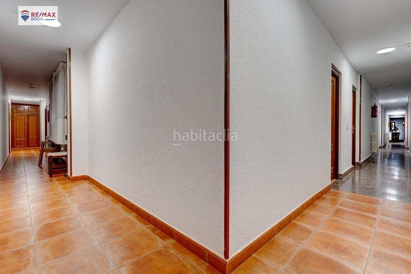 Foto fa4b6bcd-ed1b-40c8-8cae-e07614bf427c. Edificio hostalrestaurante la rioja en funcionamiento. en Cuzcurrita de Río Tirón