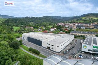 Fabrikhalle in Gernika - Lumo. Nave industrial en pol. txaporta de genikavizcaya