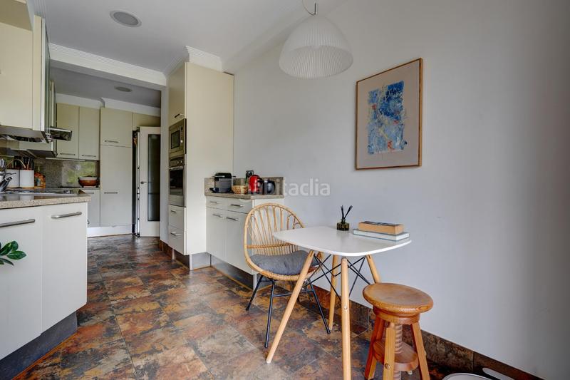 Foto 01c15a43-c285-4c50-ab7a-8738ee2a59b2. Piso amplia vivienda luminiosa en lorea. zona del barrio del antiguo de san sebastián. en Donostia - San Sebastián