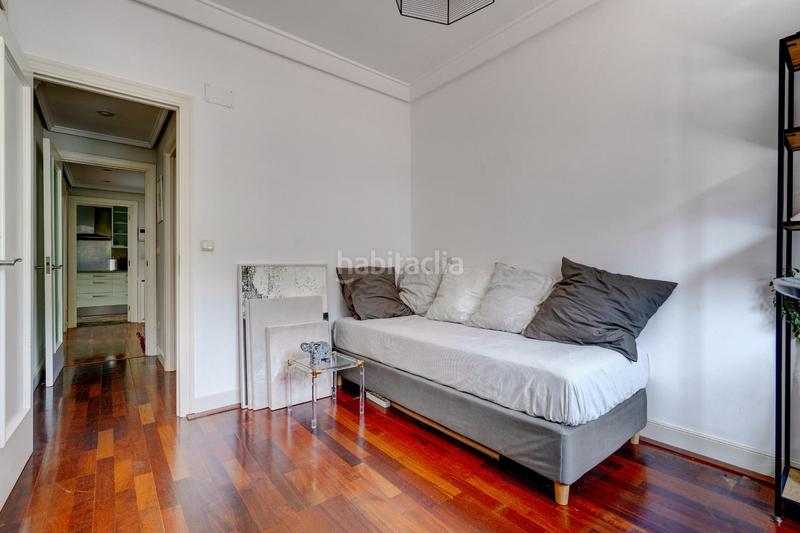 Foto 4f12e8b8-ea89-4d81-b10b-3ebfb93fdf0a. Piso amplia vivienda luminiosa en lorea. zona del barrio del antiguo de san sebastián. en Donostia - San Sebastián
