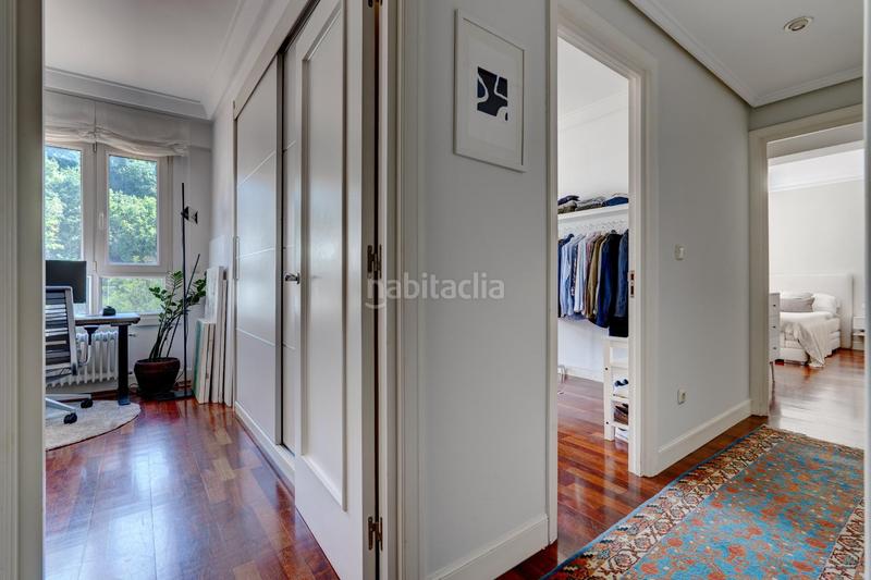 Foto a009ca02-bab6-4afe-a6cf-2f5782d6f684. Piso amplia vivienda luminiosa en lorea. zona del barrio del antiguo de san sebastián. en Donostia - San Sebastián