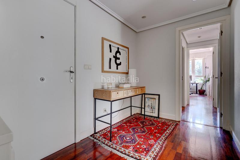 Foto b250b9d9-4e88-49a6-b876-9a0ebfd385f8. Piso amplia vivienda luminiosa en lorea. zona del barrio del antiguo de san sebastián. en Donostia - San Sebastián