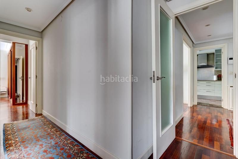 Foto c00a1275-d250-4407-a46e-50f7e3d02ef2. Piso amplia vivienda luminiosa en lorea. zona del barrio del antiguo de san sebastián. en Donostia - San Sebastián