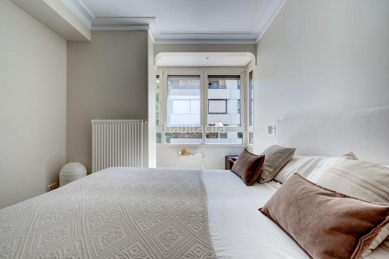 Foto f219a87f-7166-4b0a-b8b2-06d90a28e0f5. Piso amplia vivienda luminiosa en lorea. zona del barrio del antiguo de san sebastián. en Donostia - San Sebastián