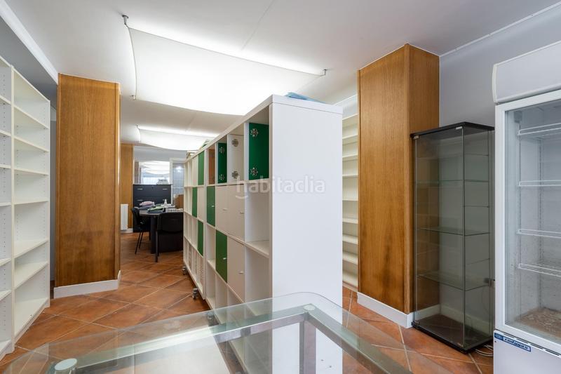 Foto 15baf5b6-4798-4183-98be-b0287998f7f4. Locale commerciale in Ondarroa