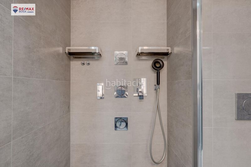 Foto 2fc2814b-2139-476f-b4c8-4ea15c498107. Pis a Zarautz