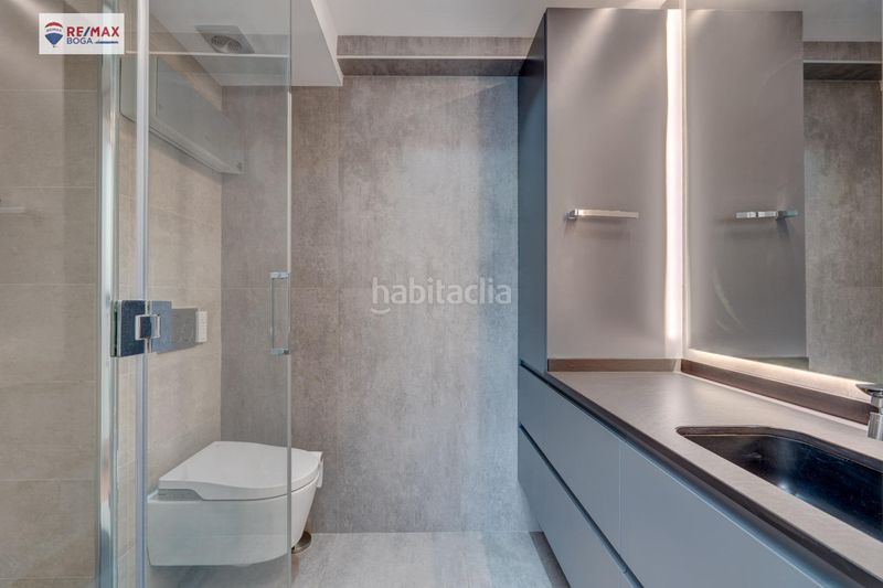 Foto 33831b7b-86b1-4036-a3fa-d71cdd8d4637. Pis a Zarautz