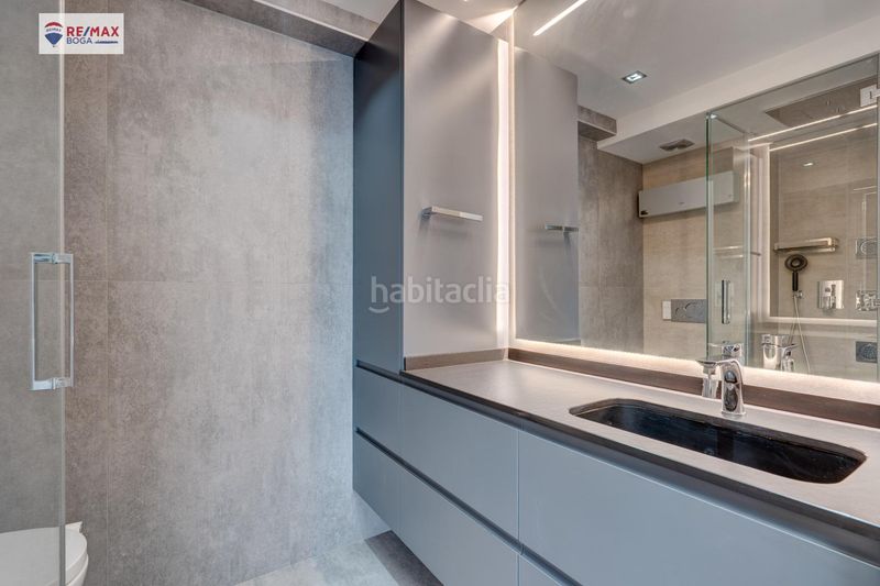 Foto 40037ac8-5349-496a-80ba-86edb49d7711. Pis a Zarautz