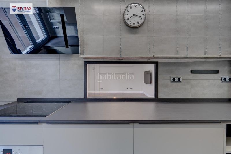 Foto 50027fd6-a005-4484-8ada-e50b0524449e. Pis a Zarautz