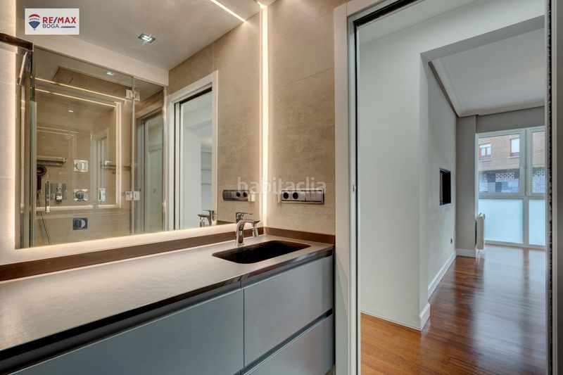 Foto 62cc825e-bd2e-4333-90ef-4822476e7ae0. Pis a Zarautz