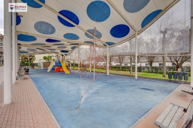 Foto 6440508f-96e5-4889-894c-ae4c884a963a. Pis a Zarautz