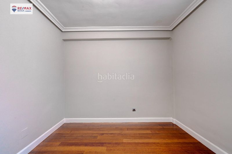 Foto 7a49c734-ffb5-47ab-8119-a0d92e768953. Pis a Zarautz