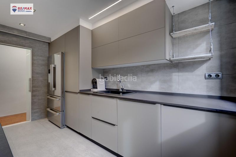 Foto 7af07a64-e402-41b3-bbbd-dfd4a1ab4dc1. Pis a Zarautz