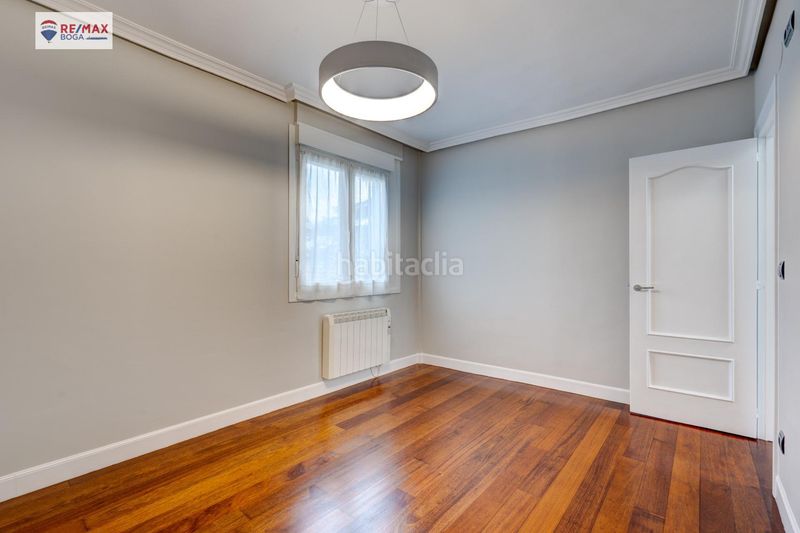 Foto 961e735e-f700-47c5-a6a6-04b6008d29a9. Pis a Zarautz