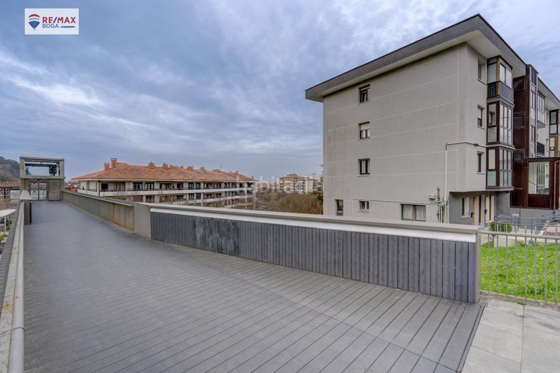 Foto 9634e350-0787-4c61-8c95-f266eda03ff8. Pis a Zarautz