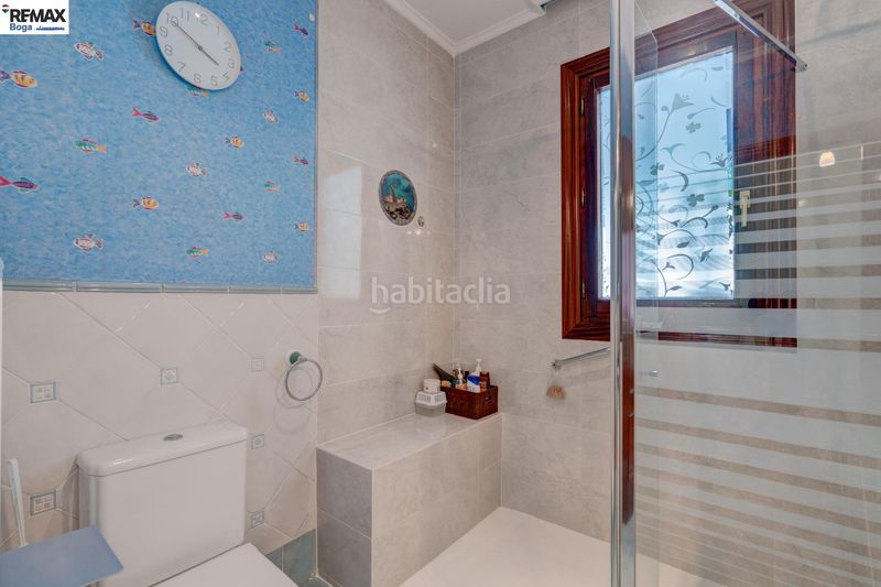 Foto c400f95b-eb5f-4349-b3fa-6fbb92766804. Xalet amb calefacció aparcament a Gorliz