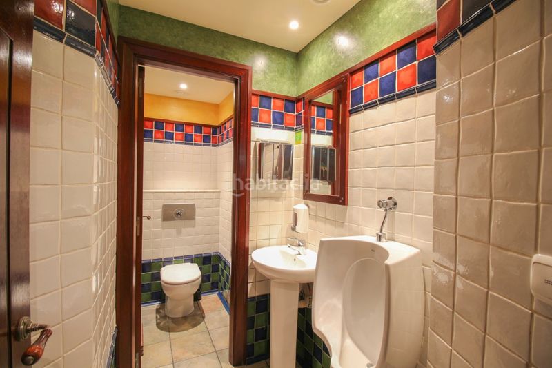 Foto ab7bc8ea-d655-4344-9d3d-5fe77d8615d3. Local comercial a Aretxabaleta
